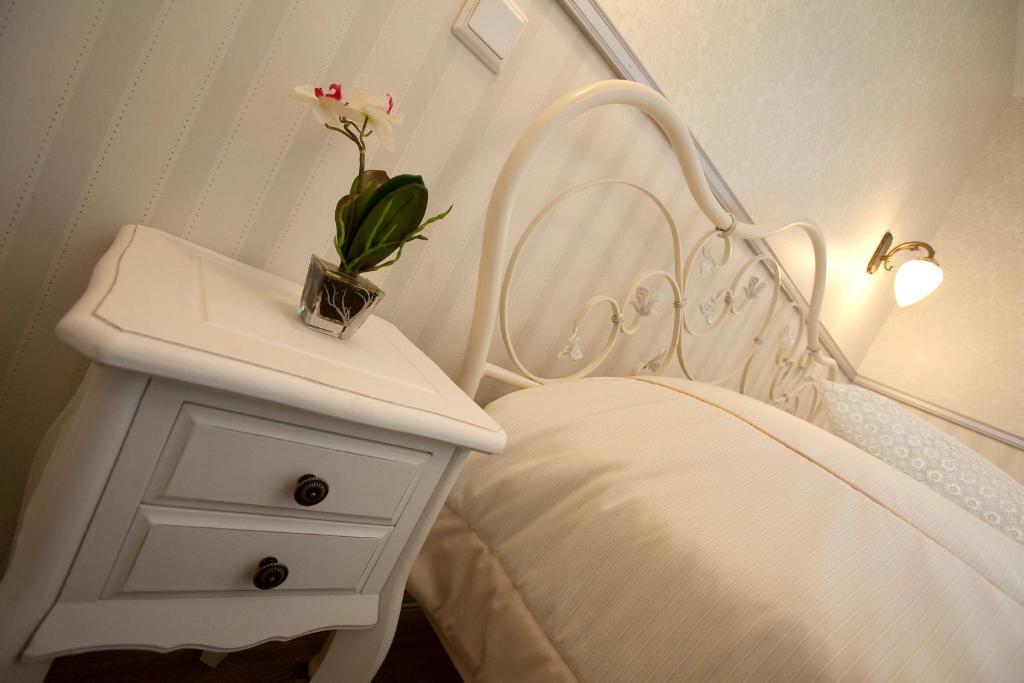 Vaihmalan Hovi Hotell Lempäälä Rom bilde